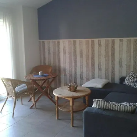 Nyaraló Holiday Apartment With 1 Bedroom *